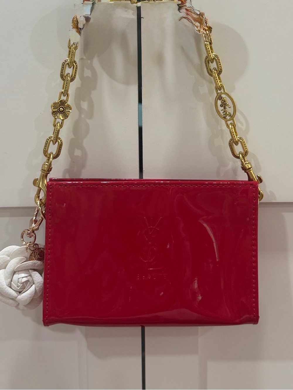 YSL Beaute NEW Red Patent Leather Pouch Shoulder Bag + Chain & Card Mirror ✨